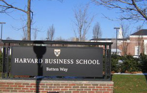 不遠(yuǎn)萬里!天創(chuàng)行星式球磨機(jī)終抵美國哈佛大學(xué)